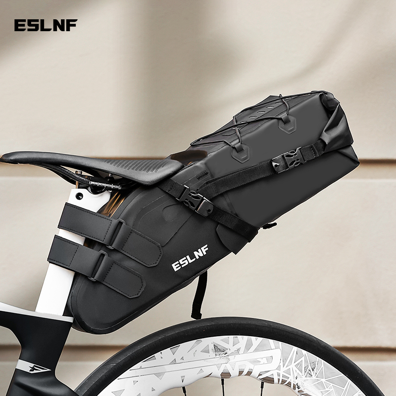 Cycling Commuter Backpack Waterproof - حقيبة دراجة هوائية عاكسة للضوء ومقاومة