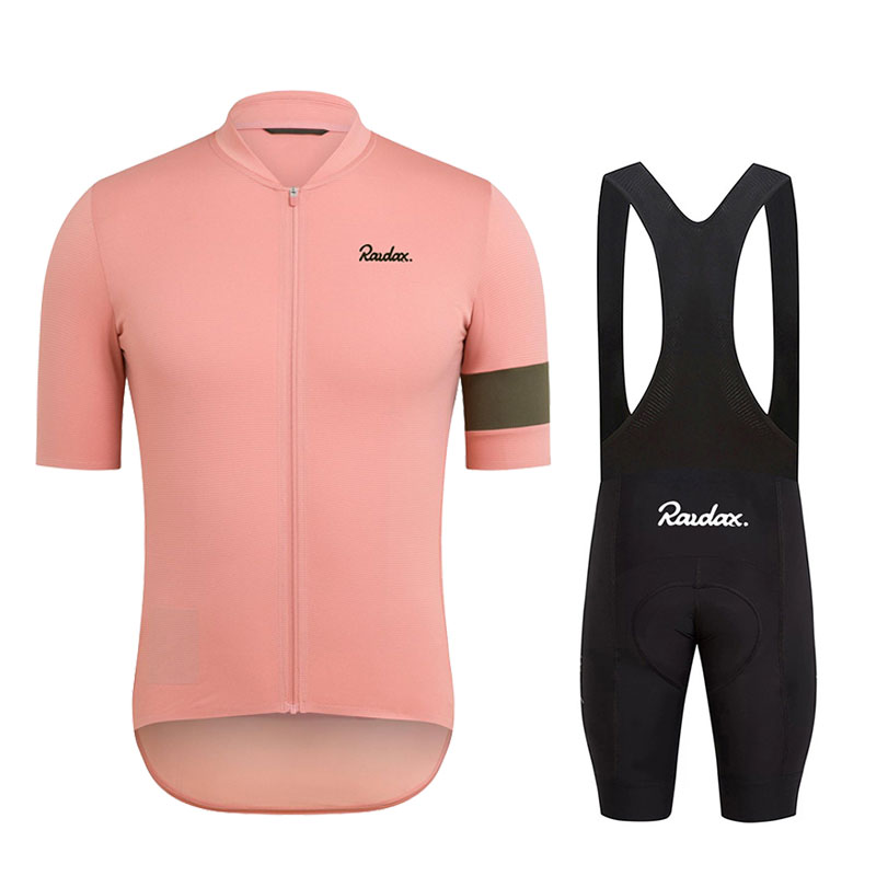 أطقم جيرسي لركوب الدراجات للرج - مراجعة Cycling Commute Shorts وسعره